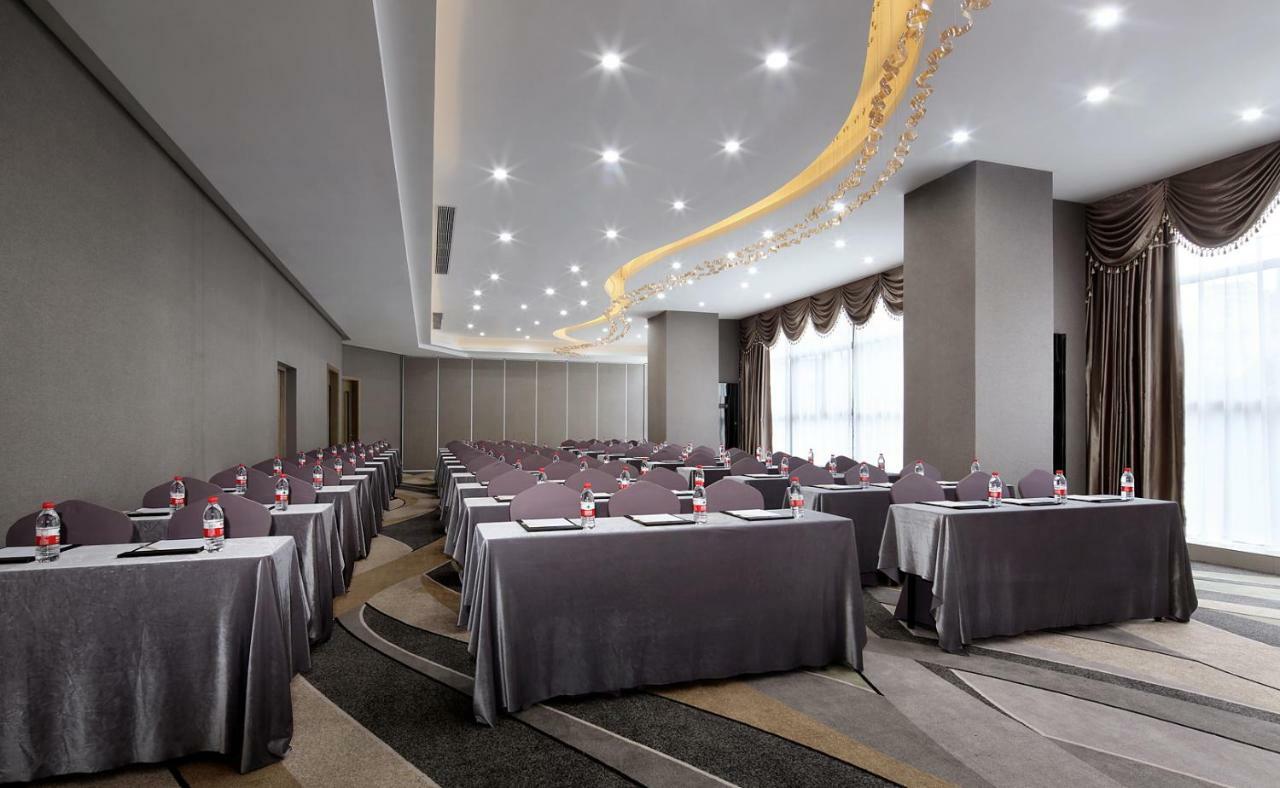 Hongdu Hotel Shenzhen Dış mekan fotoğraf